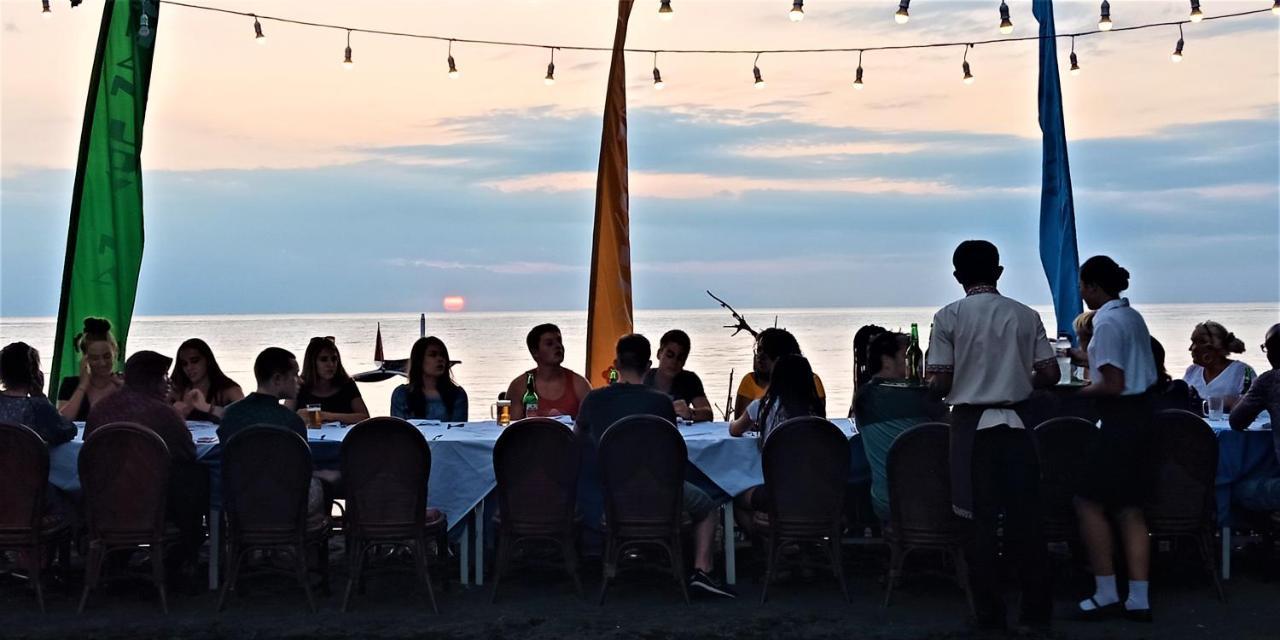 Bali Taman Beach Resort & Spa Lovina Pabean Buleleng Εξωτερικό φωτογραφία