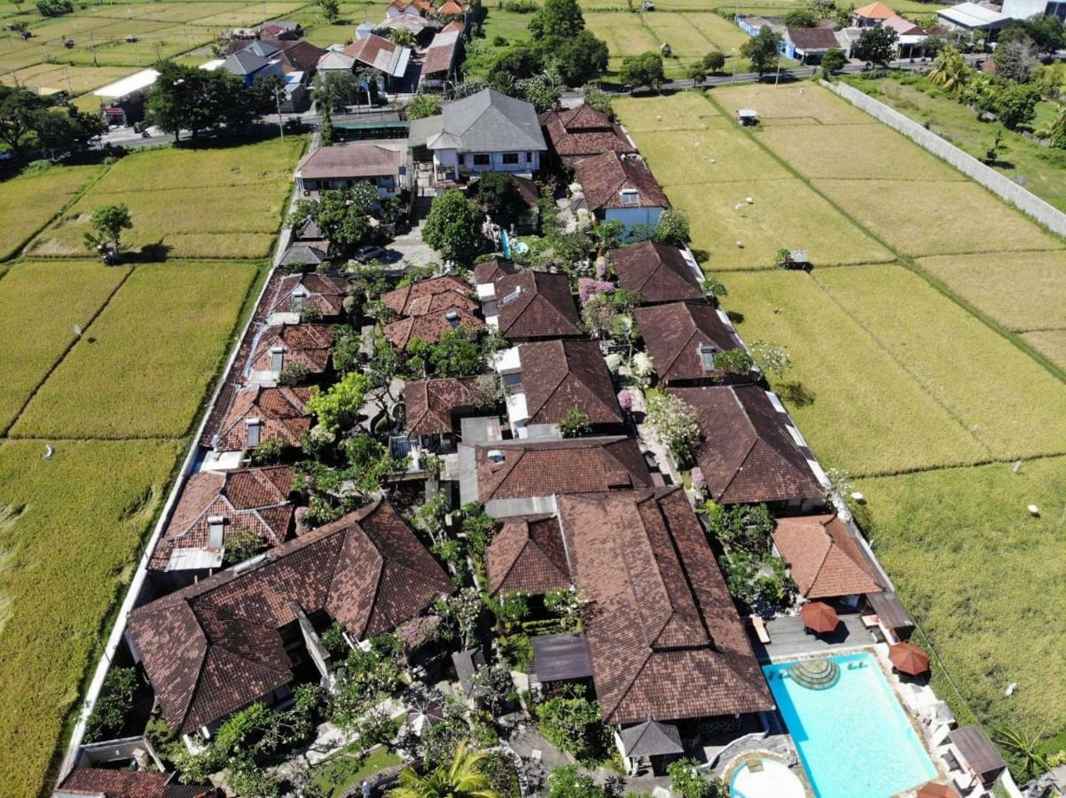 Bali Taman Beach Resort & Spa Lovina Pabean Buleleng Εξωτερικό φωτογραφία