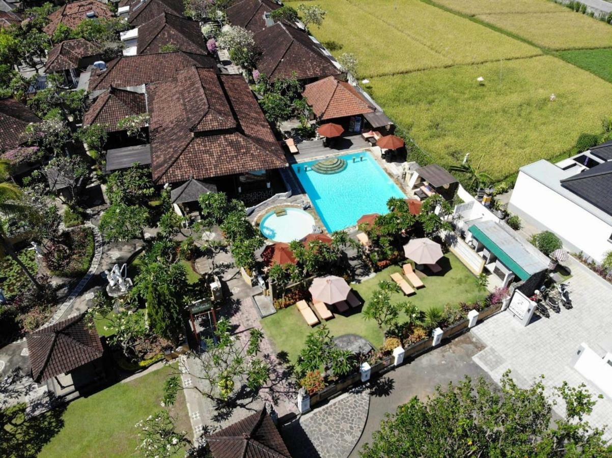 Bali Taman Beach Resort & Spa Lovina Pabean Buleleng Εξωτερικό φωτογραφία