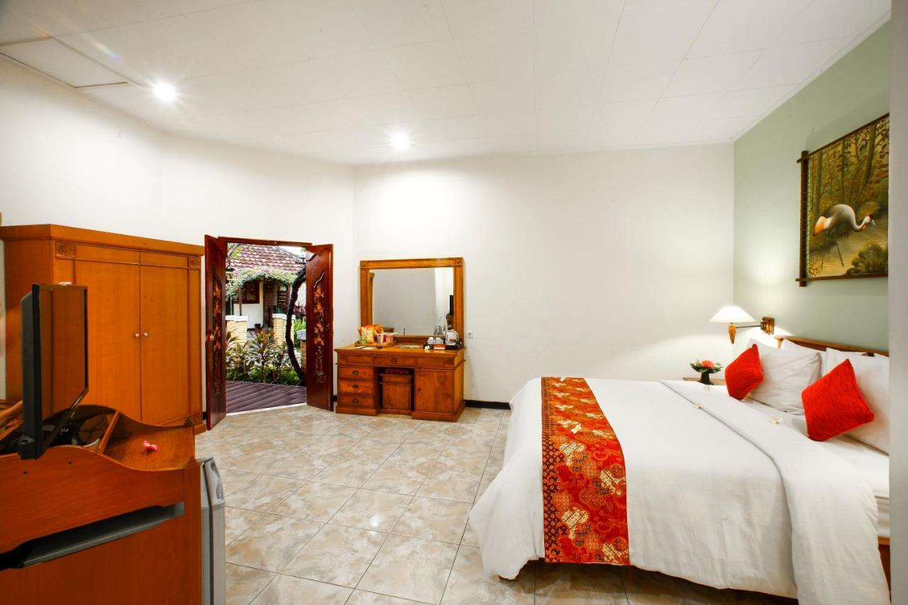 Bali Taman Beach Resort & Spa Lovina Pabean Buleleng Εξωτερικό φωτογραφία